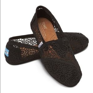 Toms Black Moroccan Crochet Women's Classics